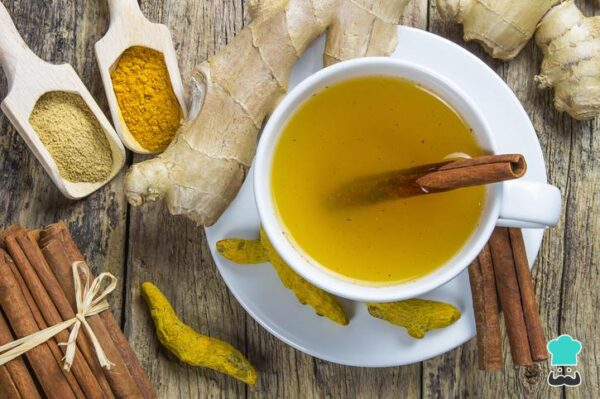 Beneficios del te de jengibre curcuma y limon